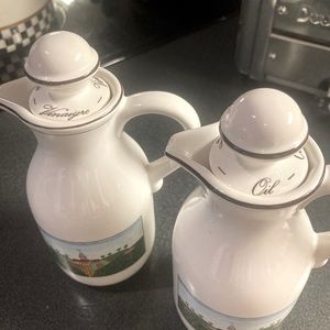 Villeroy & Boch oil & vinegar set.